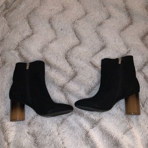 Boots size 6
